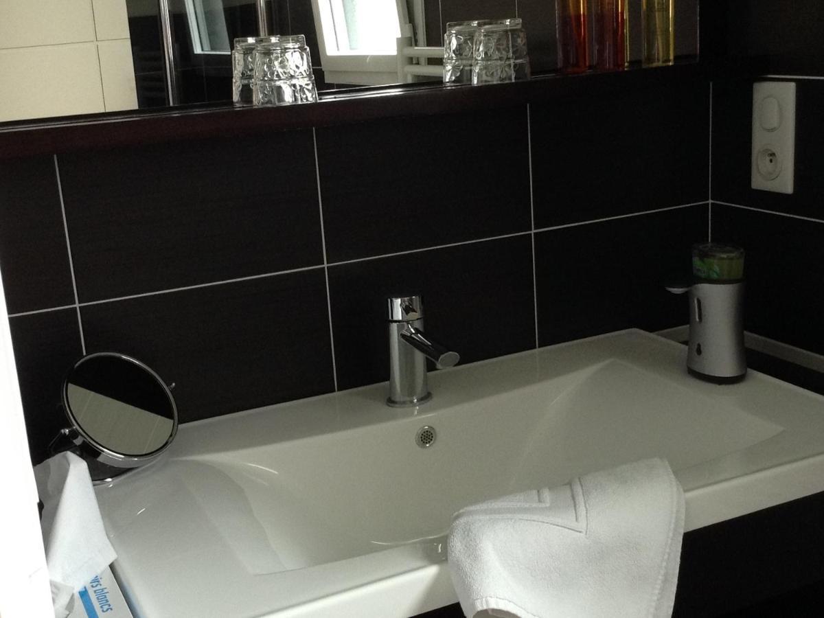 Au Pre Carre Hotel Plumergat Bilik gambar