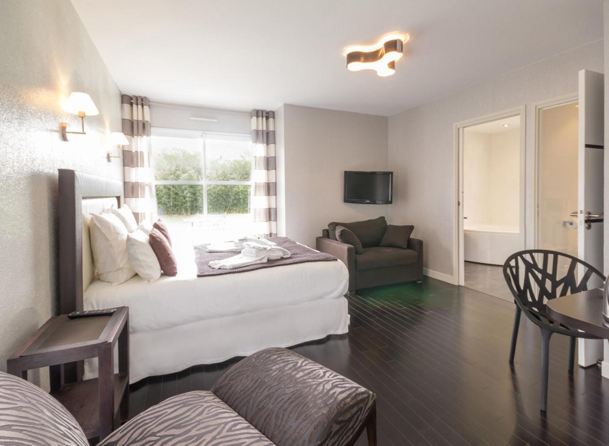 Au Pre Carre Hotel Plumergat Luaran gambar